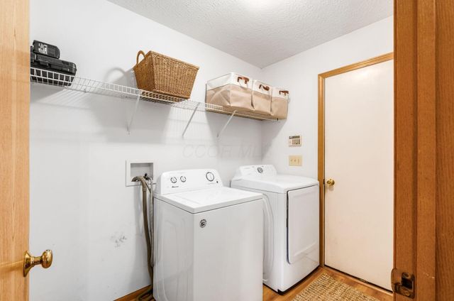 2385 Yagger Bay Drive, Hilliard, OH 43026