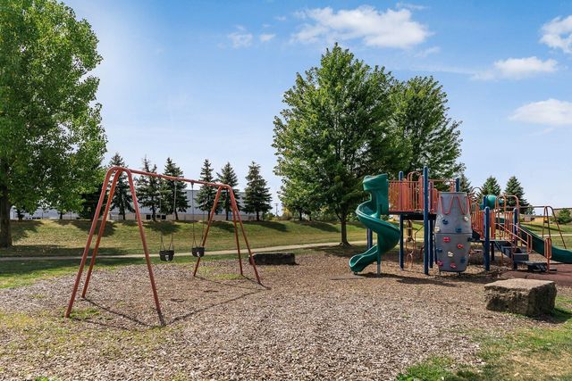 2385 Yagger Bay Drive, Hilliard, OH 43026