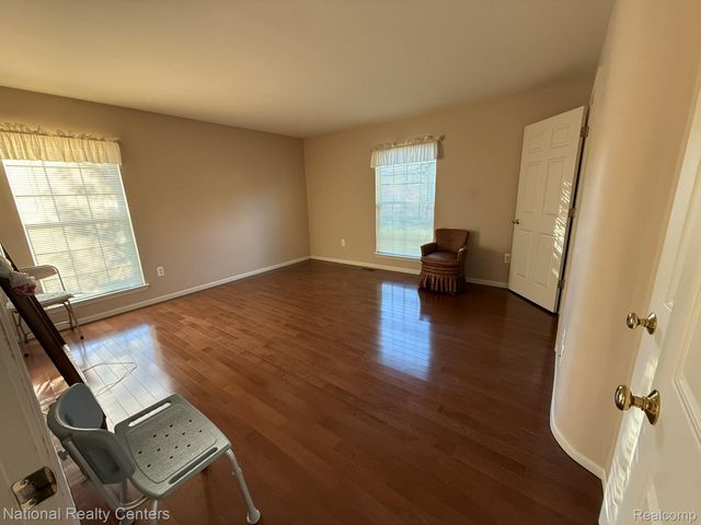 59291 Royal Oak Court, Washington Township, MI 48094