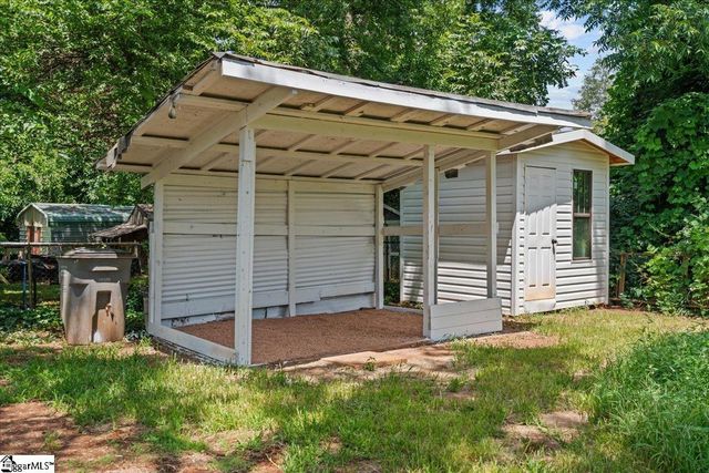 400 Palmetto Avenue, Greenville, SC 29611