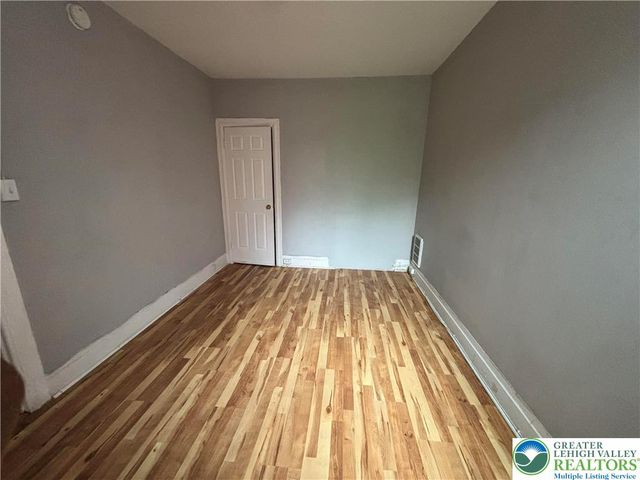 19 South 14th Street, Allentown City, PA 18102
