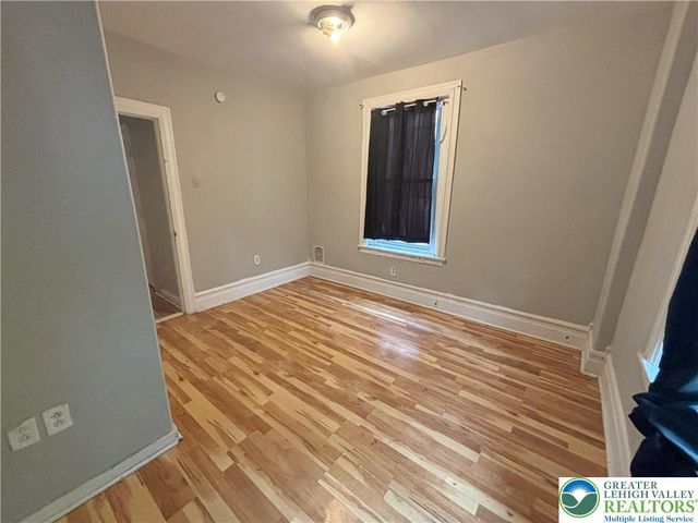 19 South 14th Street, Allentown City, PA 18102
