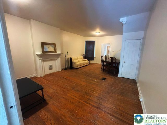 19 South 14th Street, Allentown City, PA 18102