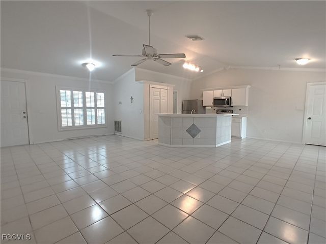 2727 SE 8th AVE, Cape Coral, FL 33904