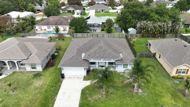 134 NW Heather Street, Port St. Lucie, FL 34983