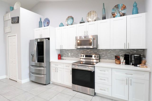 134 NW Heather Street, Port St. Lucie, FL 34983