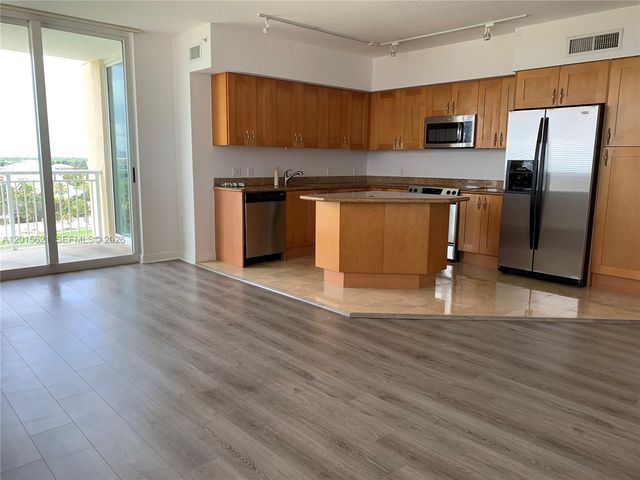 1745 E Hallandale Beach Blvd 802W, Hallandale Beach, FL 33009