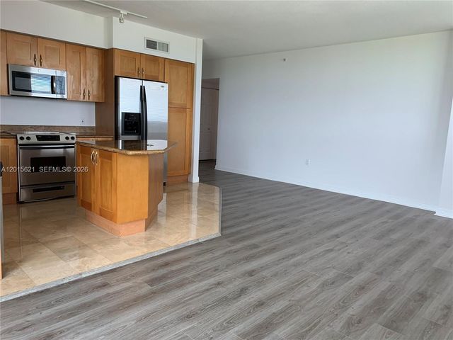 1745 E Hallandale Beach Blvd 802W, Hallandale Beach, FL 33009
