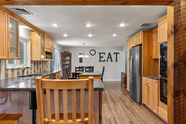 34 Smith, Rehoboth, MA 02769
