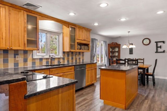 34 Smith, Rehoboth, MA 02769