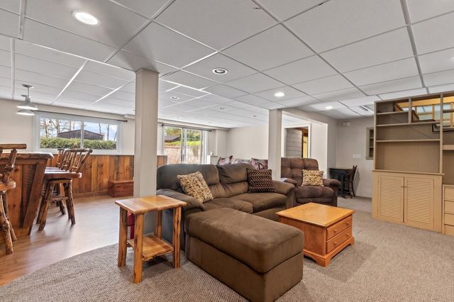34 Smith, Rehoboth, MA 02769