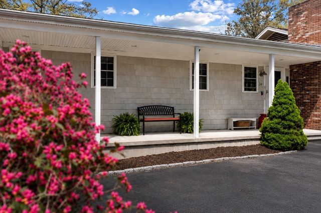 34 Smith, Rehoboth, MA 02769