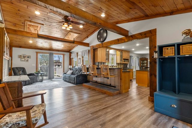 34 Smith, Rehoboth, MA 02769