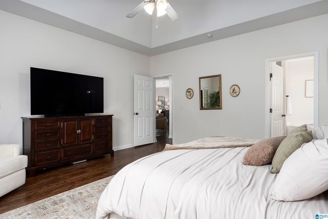 1056 CASTLEMAINE TRAIL, Birmingham, AL 35226