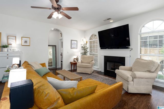 1056 CASTLEMAINE TRAIL, Birmingham, AL 35226