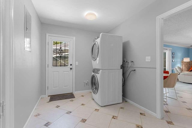 5103 Center Street, Jupiter, FL 33458