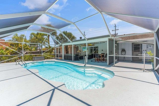 5103 Center Street, Jupiter, FL 33458