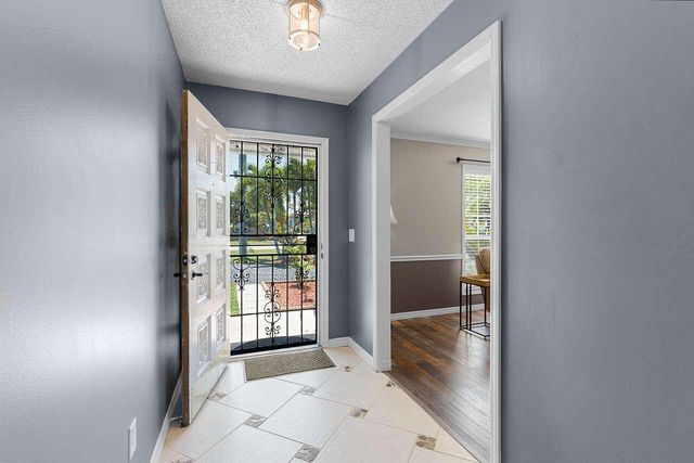 5103 Center Street, Jupiter, FL 33458