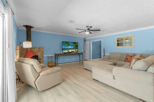 5103 Center Street, Jupiter, FL 33458