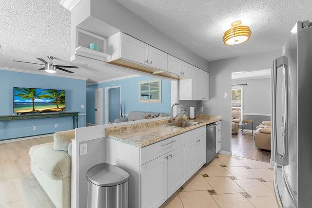 5103 Center Street, Jupiter, FL 33458