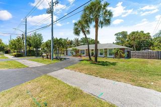 5103 Center Street, Jupiter, FL 33458
