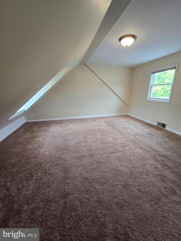 105 PENSDALE ST, Philadelphia, PA 19127