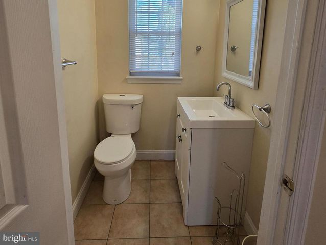 105 PENSDALE ST, Philadelphia, PA 19127