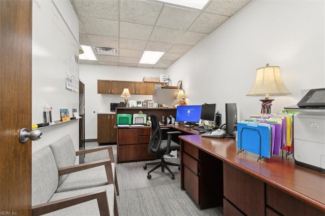 732 Thimble Shoals Blvd Ste 105, Newport News, VA 23606