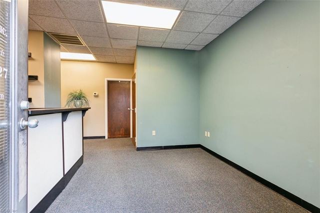 732 Thimble Shoals Blvd Ste 105, Newport News, VA 23606