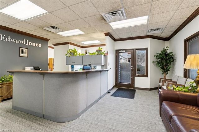 732 Thimble Shoals Blvd Ste 105, Newport News, VA 23606