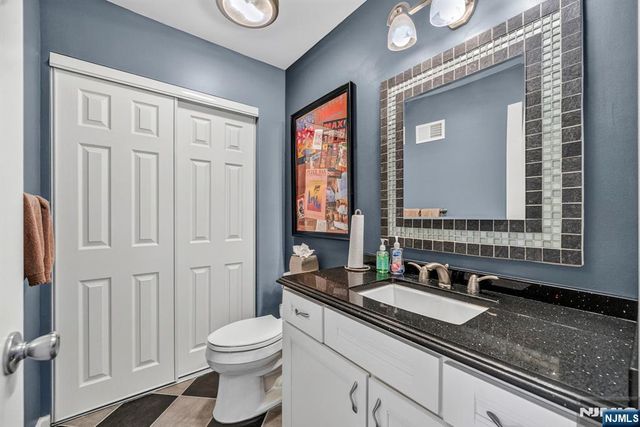 69 Peach Hill Court, Ramsey, NJ 07446