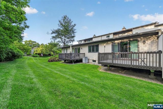 69 Peach Hill Court, Ramsey, NJ 07446