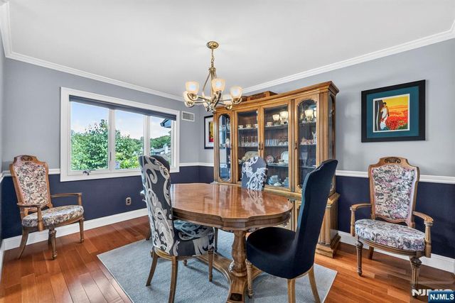 69 Peach Hill Court, Ramsey, NJ 07446