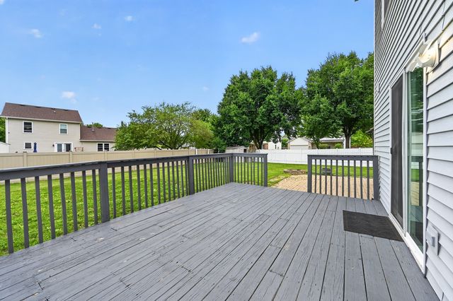1301 Brookfield Drive, Plainfield, IL 60586