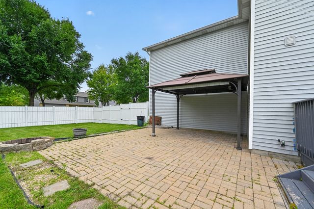 1301 Brookfield Drive, Plainfield, IL 60586