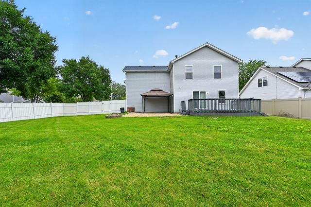 1301 Brookfield Drive, Plainfield, IL 60586