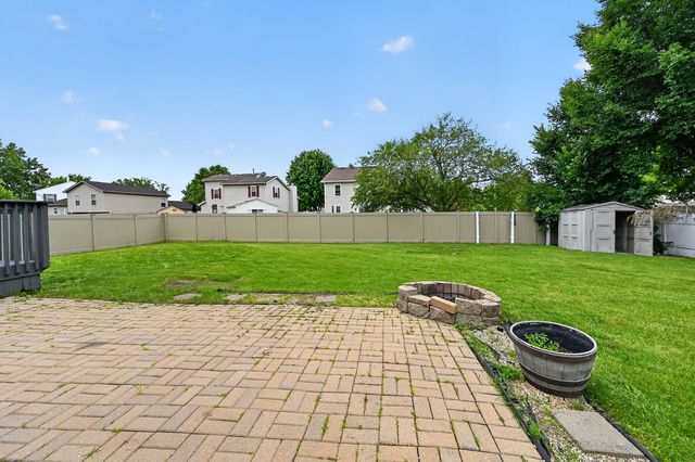 1301 Brookfield Drive, Plainfield, IL 60586