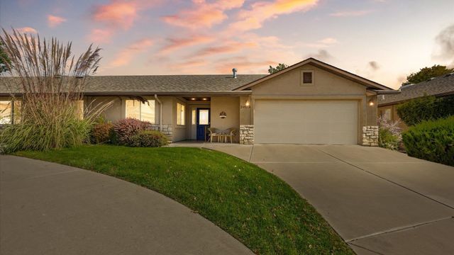 2498 Lake Park Ct Unit B, Grand Junction, CO 81505
