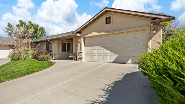 2498 Lake Park Ct Unit B, Grand Junction, CO 81505