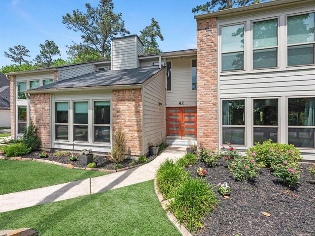 42 Huntsmans Horn Circle, Spring, TX 77380