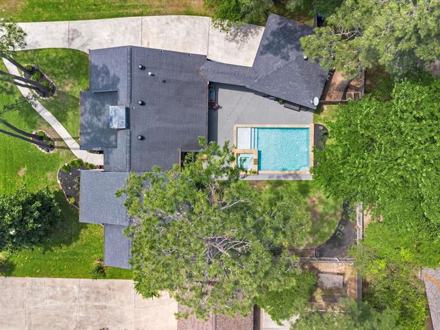42 Huntsmans Horn Circle, Spring, TX 77380