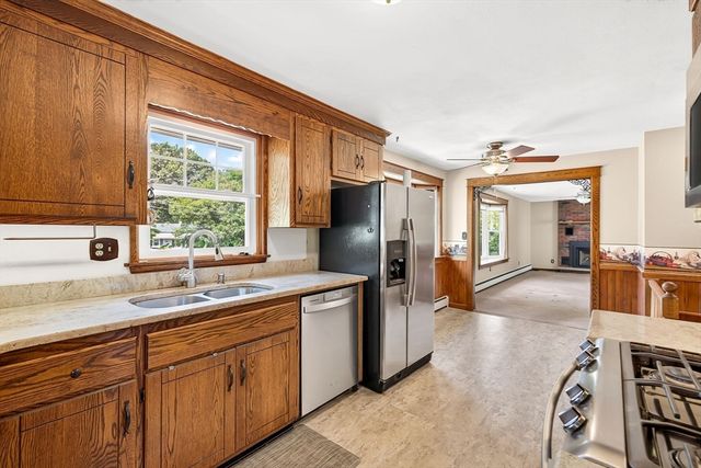 17 Capt Peter Simpson Road, Millbury, MA 01527