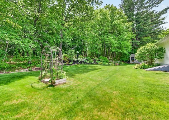 17 Capt Peter Simpson Road, Millbury, MA 01527