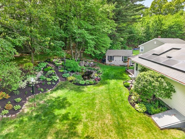 17 Capt Peter Simpson Road, Millbury, MA 01527
