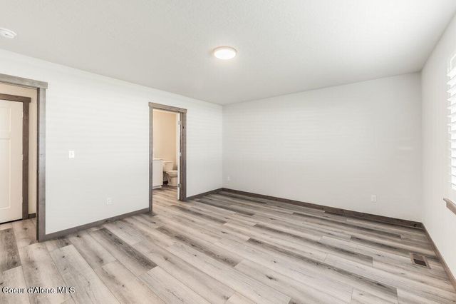 11811 N Railway AVE, Rathdrum, ID 83858
