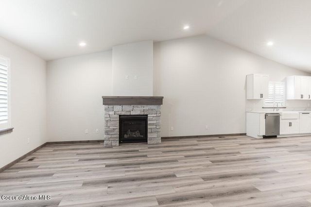 11811 N Railway AVE, Rathdrum, ID 83858