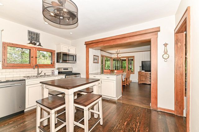 30406 Forest DRIVE, Burlington, WI 53105
