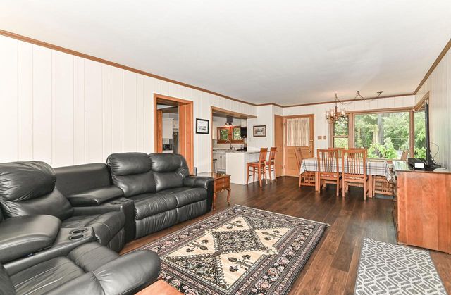 30406 Forest DRIVE, Burlington, WI 53105