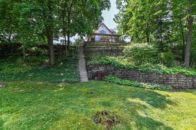 30406 Forest DRIVE, Burlington, WI 53105
