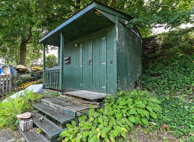 30406 Forest DRIVE, Burlington, WI 53105